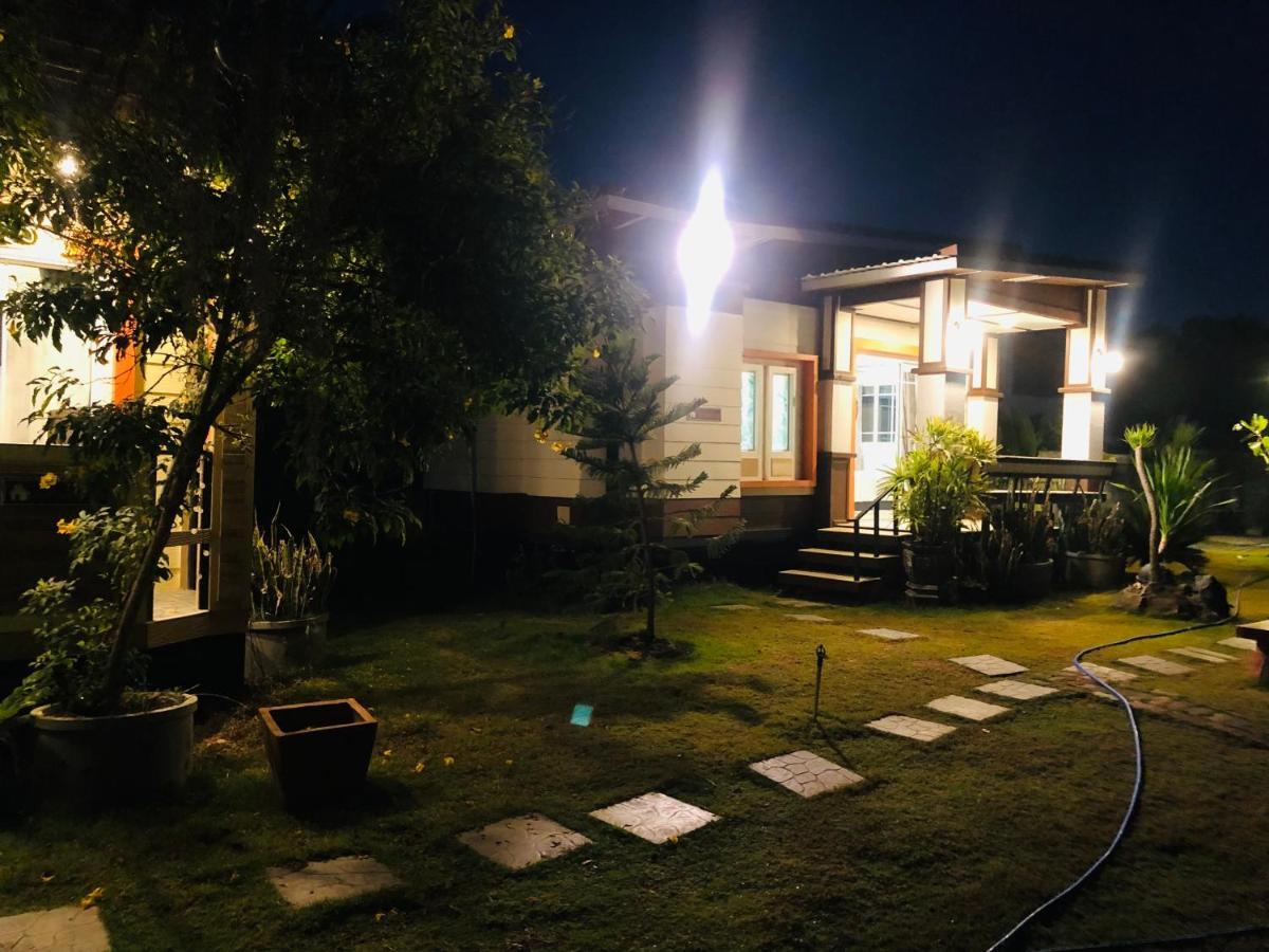 มุกดาสวรรค์ รีสอร์ท - Mukda Sawan Resort Мукдахан Екстериор снимка