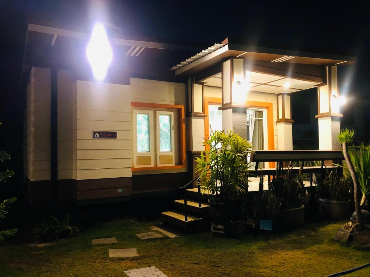 มุกดาสวรรค์ รีสอร์ท - Mukda Sawan Resort Мукдахан Екстериор снимка